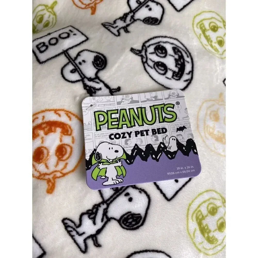 PEANUTS SNOOPY Halloween Dog Cozy Pet BED Super Soft Jack O Lantern BOO 39 X 26”